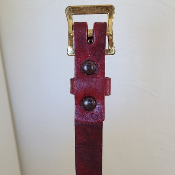 Women's Red Leather Belt with Gold Buckle - Picture 5 of 6